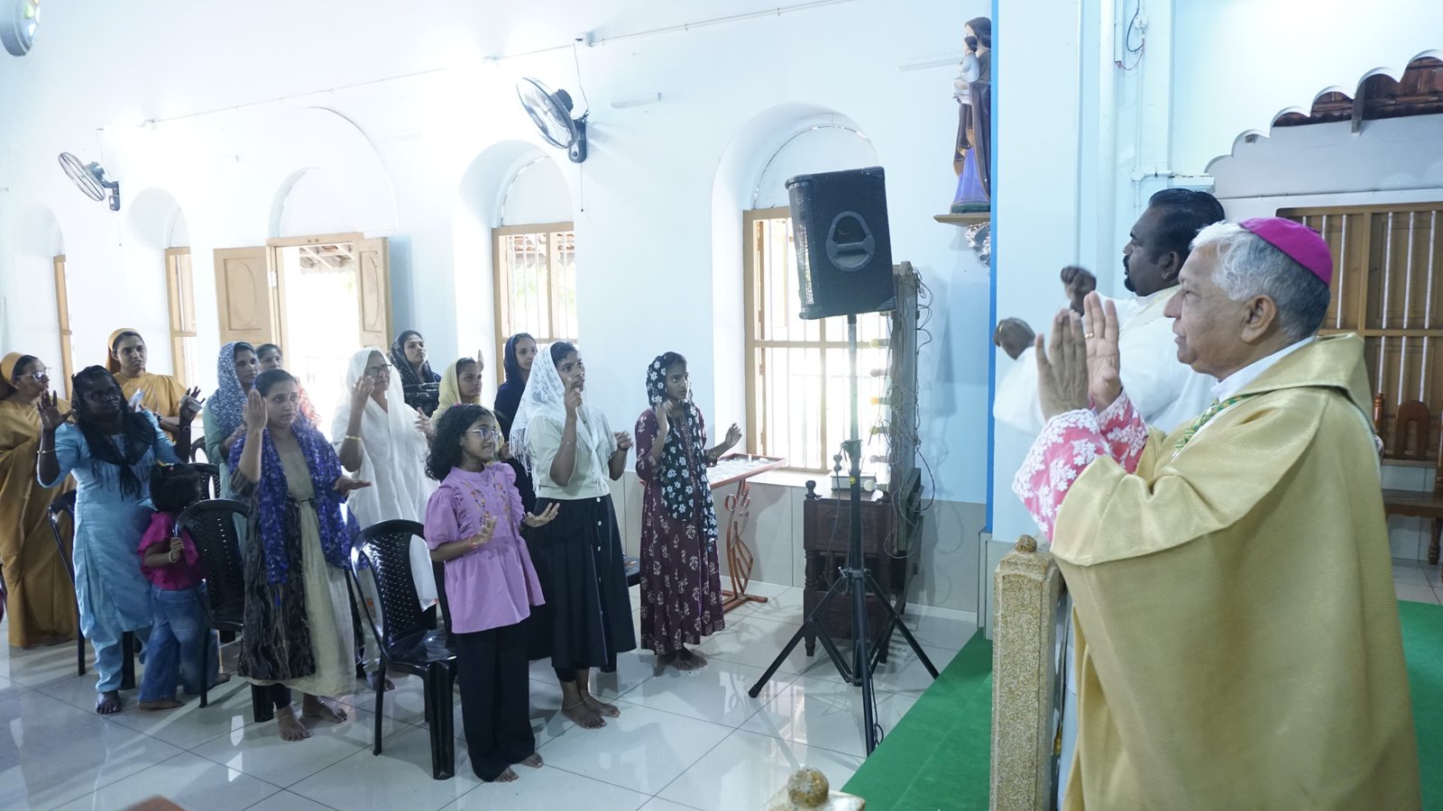 ബധിരർക്കും കേൾവി പരിമിതിയുള്ളവർക്കുമായി പ്രത്യേക വിശുദ്ധ കുർബാന സംഘടിപ്പിച്ചു.